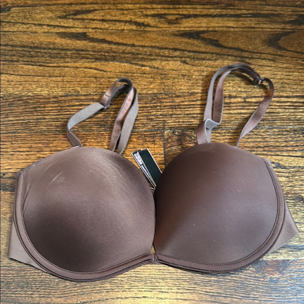 Victoria’s Secret Brown Women's Push-Up Bra. Used. Size 34D